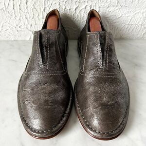 Metallic Silver Leather Slip On Flats Women's Size 8 HS Trask Avery Loafers